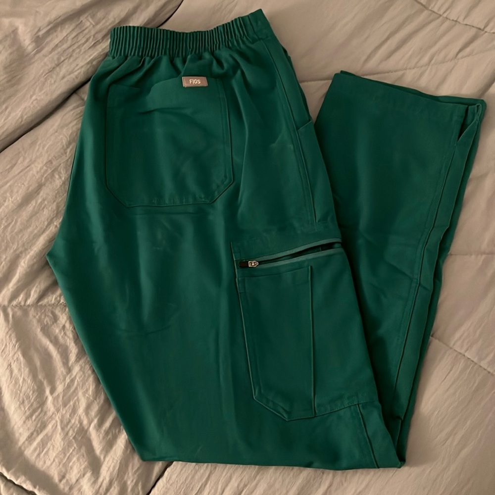Hunter green Yola skinny FIGS M